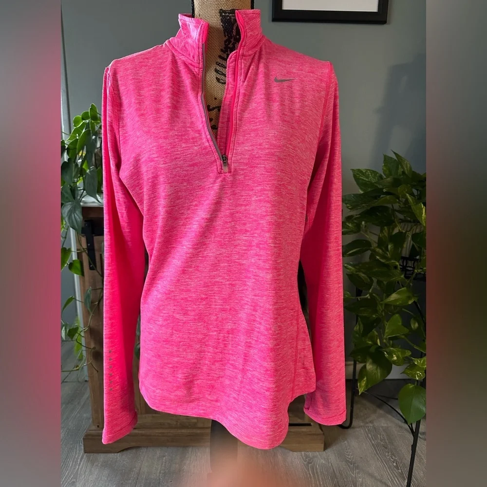 Women’s Nike Dri-Fit Pullover